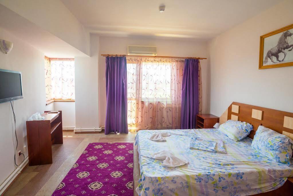 Hostel Nova Route Нэводари Экстерьер фото